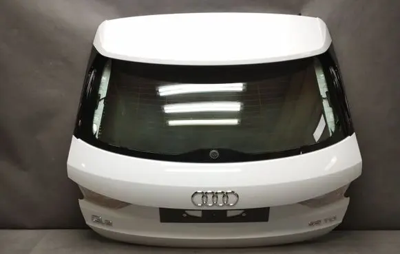 Audi Q3 F3 Tailgate/trunk/boot lid 83A