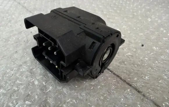BMW 3 E46 Ignition lock contact 6901961