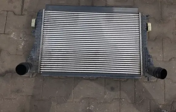 Volkswagen PASSAT B7 Intercooler radiator 3C0145805AN