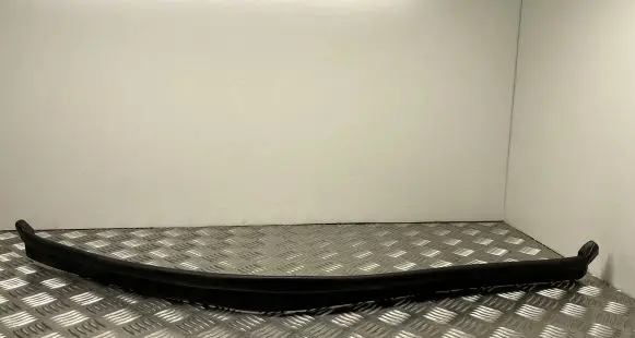 BMW 5 F10 F11 Engine compartment rubber 7206521