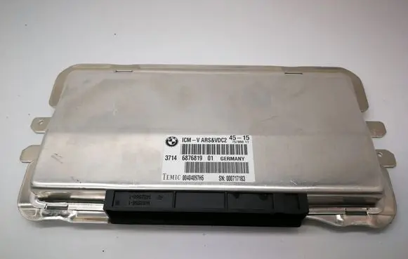 BMW 5 F10 F11 Air suspension control unit module (rear) 37146876819