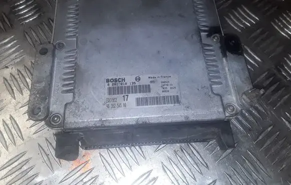 Peugeot 806 Engine control unit/module 0281010135 9636254580