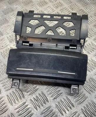 Audi A3 S3 A3 Sportback 8P Car ashtray 8P0857951 81024