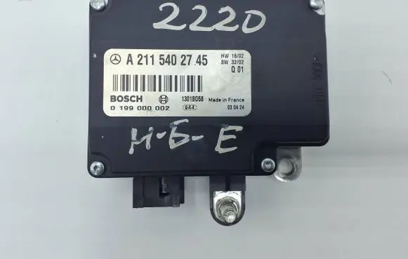 Mercedes-Benz E W211 Battery control module A2115402745 1301BD58 0199000002