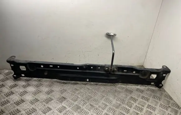 Top upper radiator support slam panel