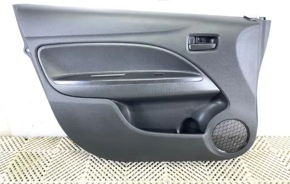 Mitsubishi Mirage VI G4 Attrage Front door card panel trim