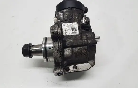 KIA Sportage Fuel injection high pressure pump 0445010511 331002F000