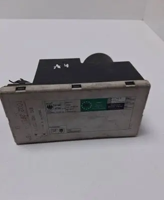 Audi A4 S4 B6 8E 8H Central locking vacuum pump 8D0862257B