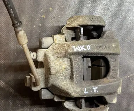 Jeep Grand Cherokee Rear brake caliper