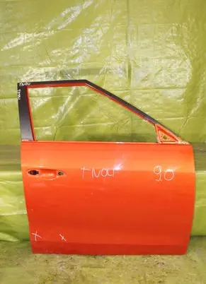 SsangYong Tivoli Front door 000259