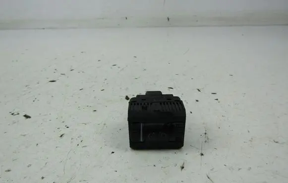 Volkswagen Polo Headlight level height control switch 6Q0941393G