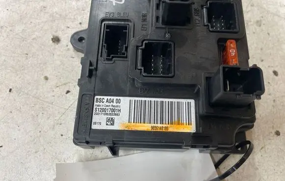 Peugeot 407 Comfort/convenience module 9656148180 S120017001H