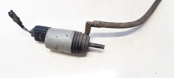 BMW 1 E81 E87 Windscreen/windshield washer pump 57126934159
