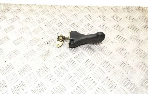 Volkswagen Polo III 6N 6N2 6NF Front door check strap stopper 6N0837323 6N4839282