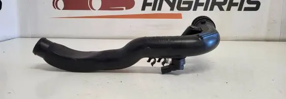 Intercooler hose/pipe