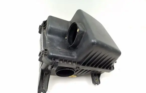 KIA Sorento Air filter box 281103E200