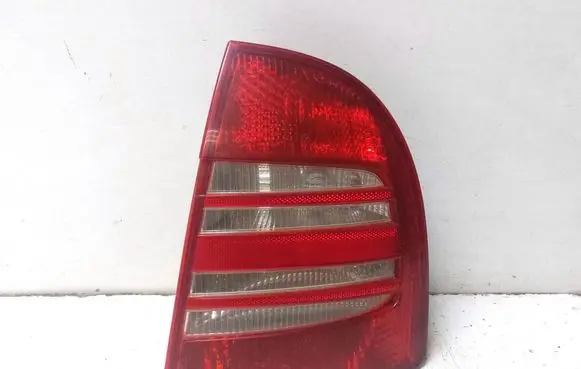 Skoda Superb B5 (3U) Rear/tail lights 3U5945096