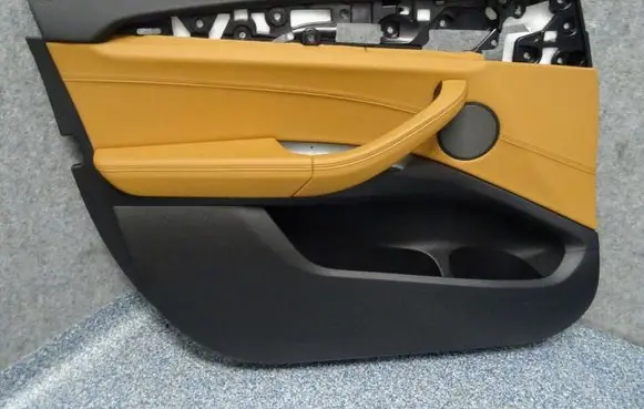 BMW X4 G02 Front door card panel trim