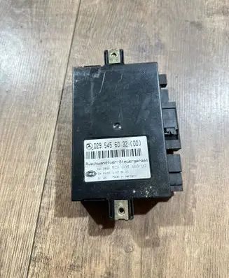 Mercedes-Benz E W211 Tailgate/trunk control unit/module 0295456032 5ZA00846900