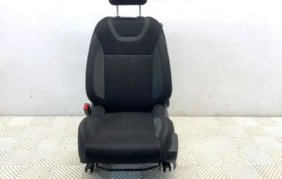 Citroen C4 II Front driver seat 