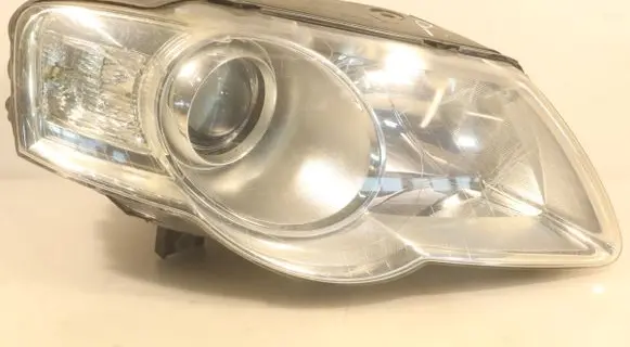 Volkswagen PASSAT B6 Headlight/headlamp 3C0941006AB