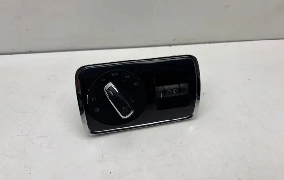 Skoda Superb B6 (3T) Light switch 3T0941431B
