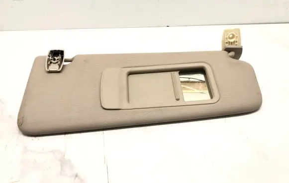 BMW 5 F10 F11 Sun visor 7248858 033923560