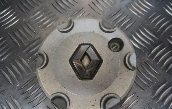 Renault Laguna II Original wheel cap