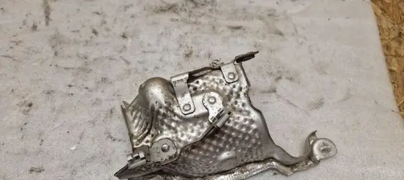 Renault Clio V Heat shield in engine bay 144505331R 00021153