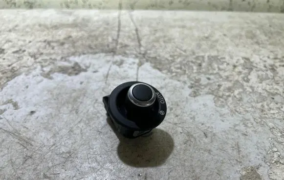 Jaguar XF X260 Steering wheel adjustment switch FW936465 90978PJE003 10125308