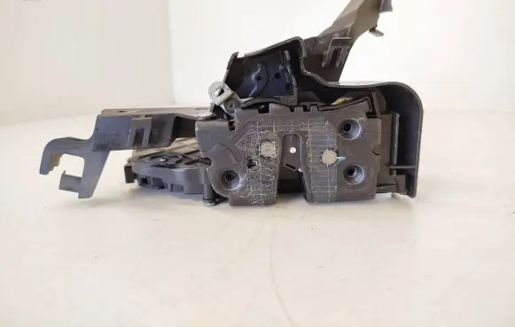 Jaguar XF X250 Rear door lock 8X2324995CD 962005103 050508