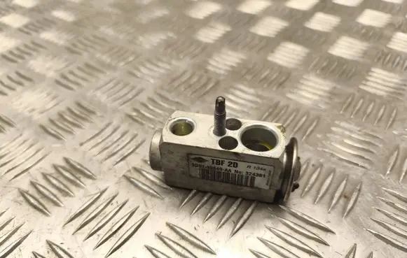 Ford Mondeo MK IV Air conditioning (A/C) expansion valve 9G9119849AA TBF2D R134A