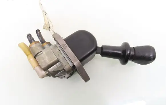 BMW 6 F06 Gran coupe Brake central valve DPM90CK