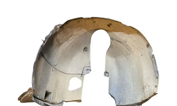 Front wheel arch liner splash guards