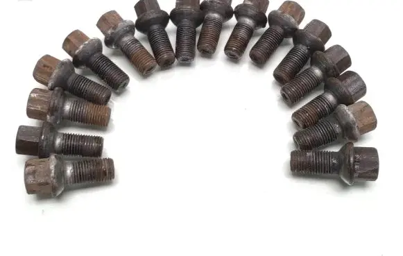 Mercedes-Benz E W211 Nuts/bolts 