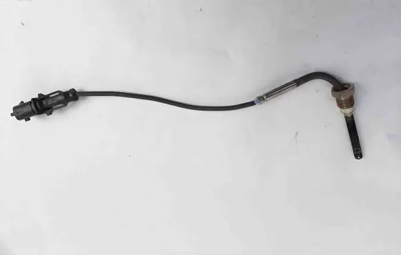 Opel Astra J Exhaust gas temperature sensor 55566185