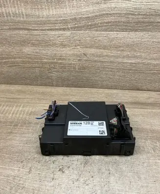 Nissan Qashqai Comfort/convenience module 284B2JD12B 5WK49373