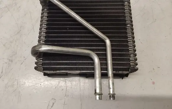 Volkswagen Sharan Air conditioning (A/C) radiator (interior) 030299