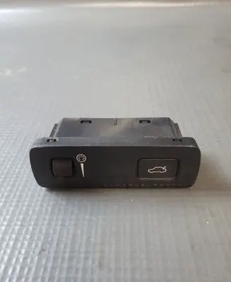 Volvo V90 Cross Country Tailgate opening switch 31443873