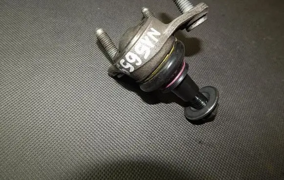 Skoda Octavia Mk3 (5E) Front ball joint 3C0366B