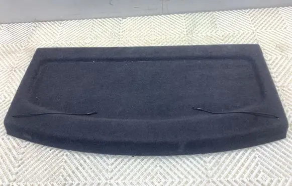 Volkswagen Golf V Parcel shelf 