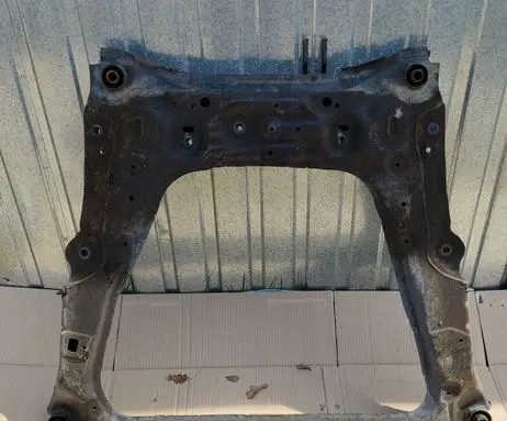 Nissan Pulsar Front subframe