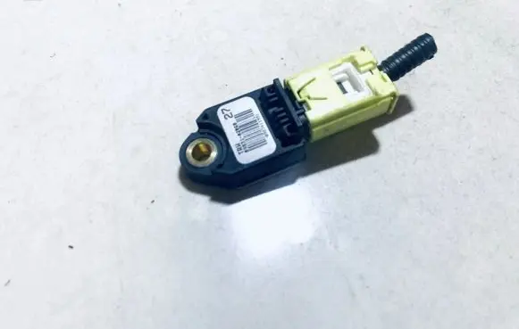 Toyota Auris 150 Airbag deployment crash/impact sensor 8983102060 89831-02060