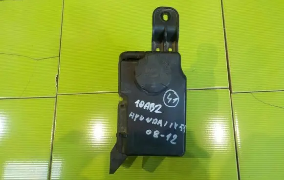Hyundai ix 55 Coolant expansion tank/reservoir 10AB2 254303J000