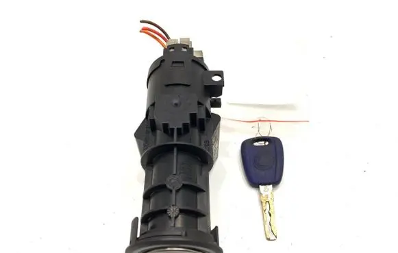 Fiat Panda II Ignition lock 00468453610