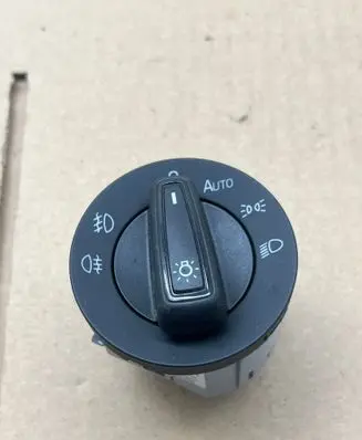 Volkswagen Golf VII Light switch 5E0941431D 10095088