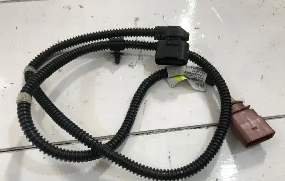 Volkswagen Touran III Front door wiring loom/harness boot 5Q0971068E