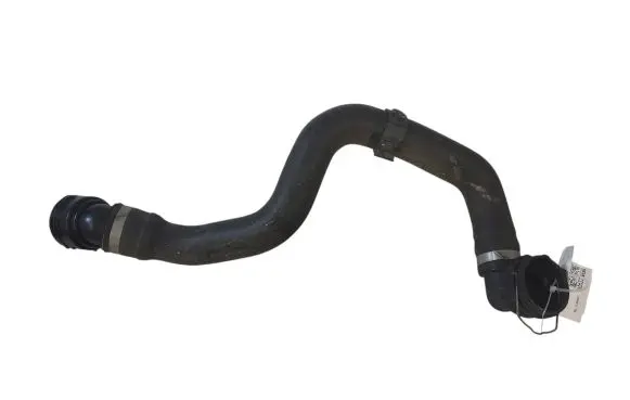 Volvo V40 Engine coolant pipe/hose