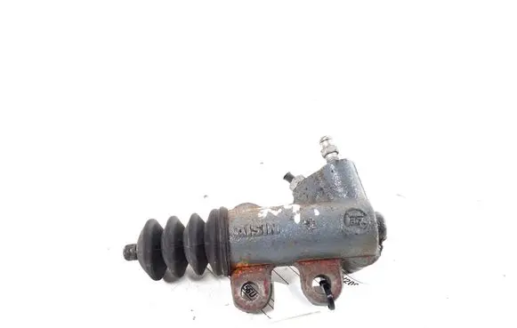 Clutch slave cylinder