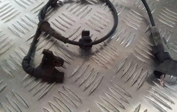 Citroen C4 I ABS rear brake sensor 9659058180
